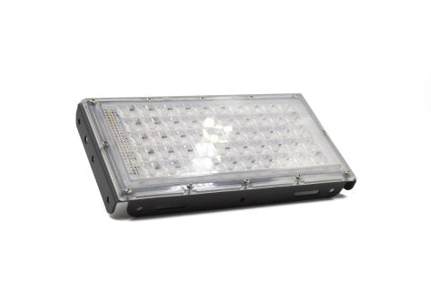 Lampy zewnętrzne z czujnikiem ruchu