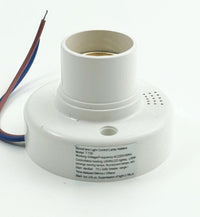 Oprawa Led na żarówkę E27 z czujnikiem dźwięku i zmierzchu