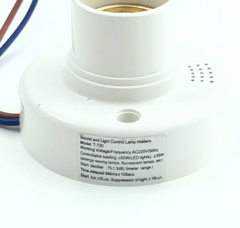Oprawa Led na żarówkę E27 z czujnikiem dźwięku i zmierzchu