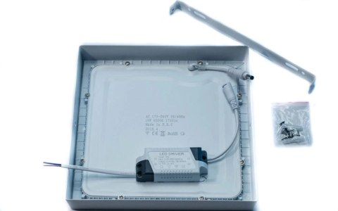 Panel natynkowy LED 22cm 18W 6000K 2200lm kąt świecenia 120°