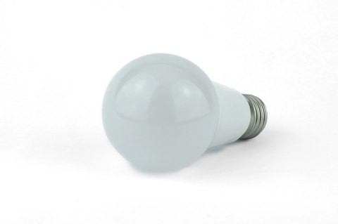 Żarówka LED bulb E27 z czujnikiem ruchu 7W 700lm 3000K biała ciepła